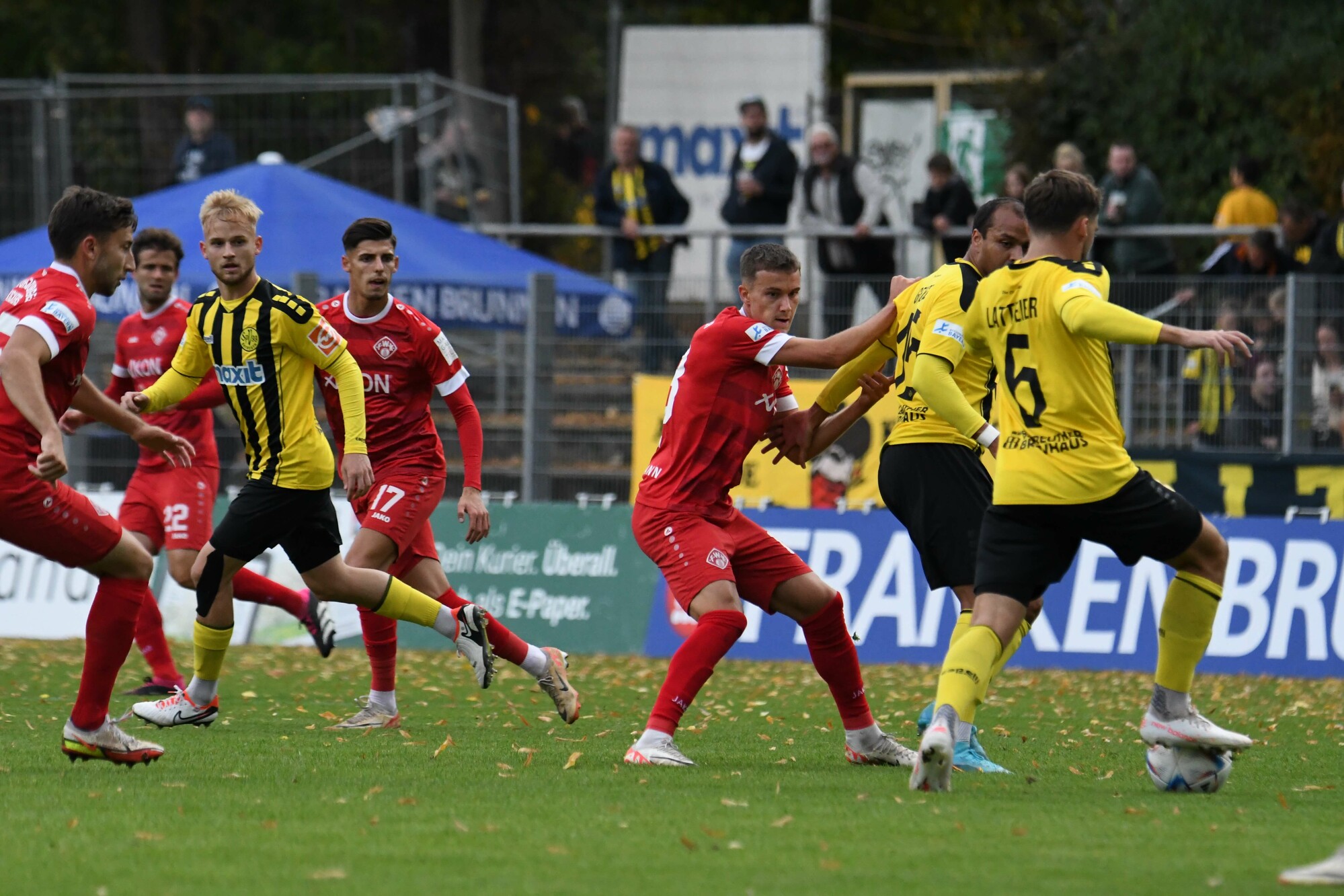 Kickers Feiern Last-Minute-Sieg In Bayreuth | Würzburger Kickers